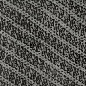 Hedvábný šátek 120 x 110 cm Parang černý | SoNo spol. s r.o.